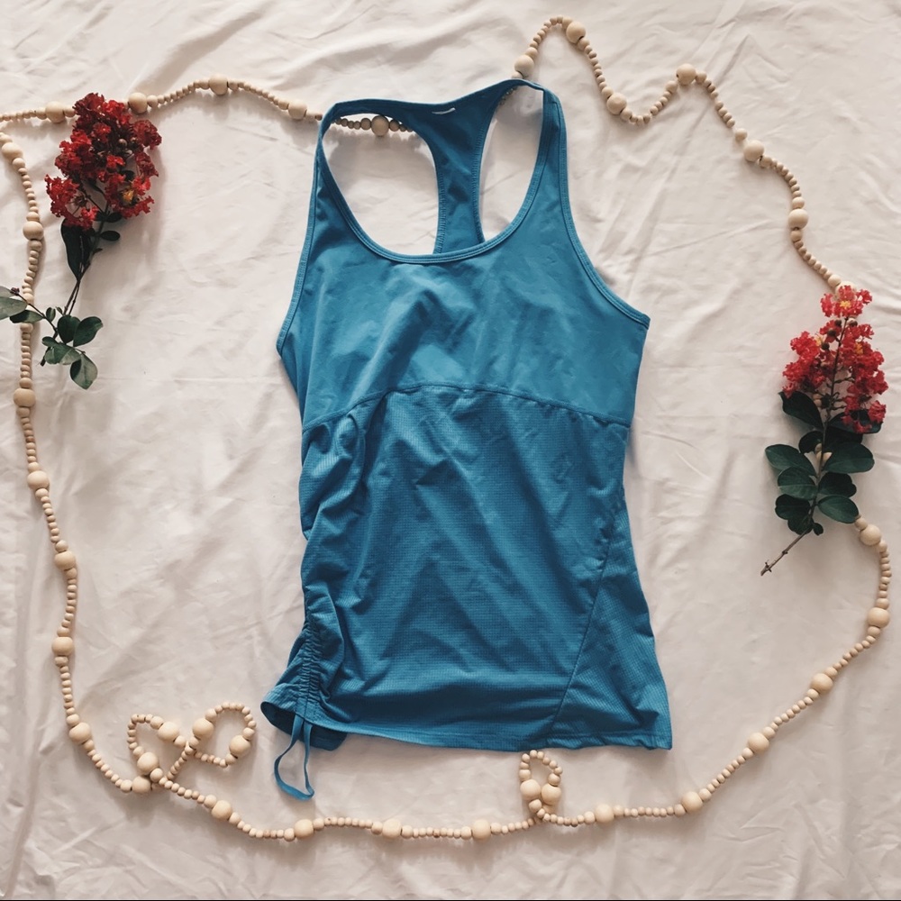 Fabletics Tank Bundle - Picture 2 of 3